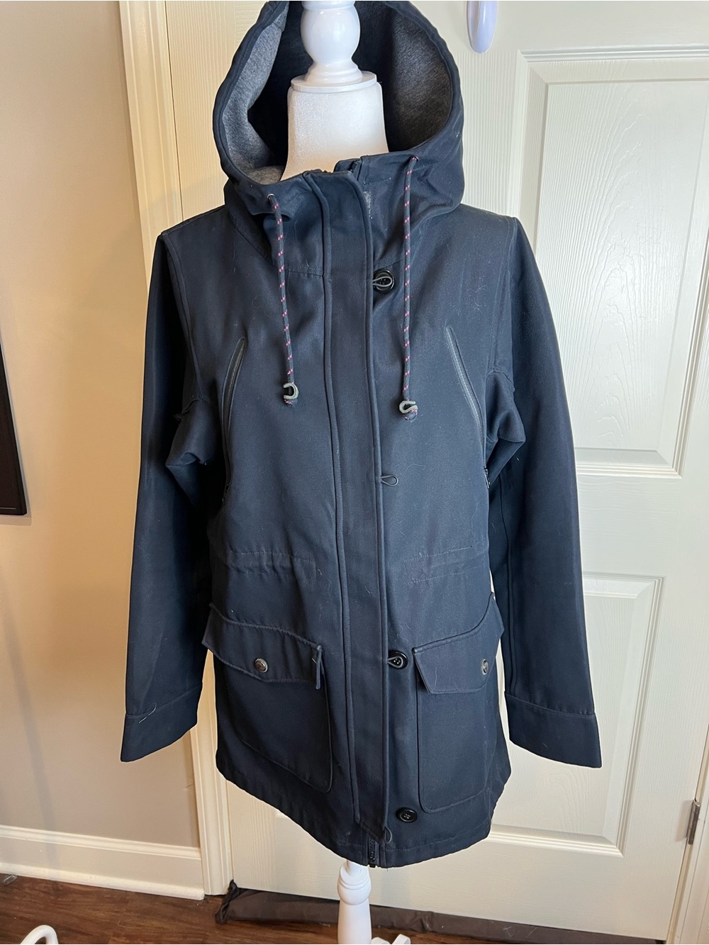 Burton Soteil Women's Hooded Utility Jacket in black large